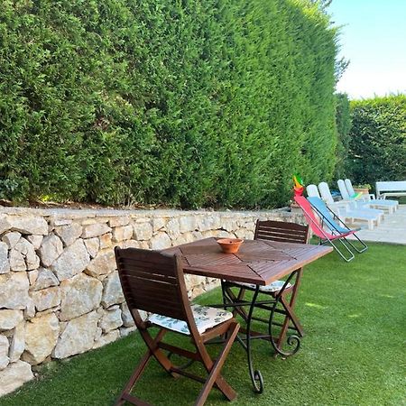 T2 Avec Jardin Et Piscine Privee Διαμέρισμα Velaux Εξωτερικό φωτογραφία